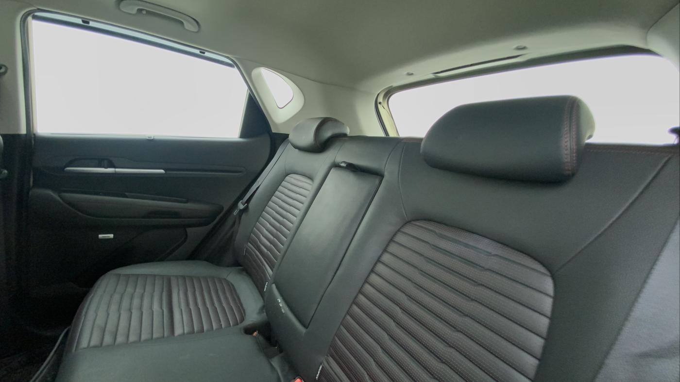 2021 KIA SONET GTX PLUS 1.5D  AT, Diesel, Automatic, 39,565 km, Right Side Rear Door Cabin