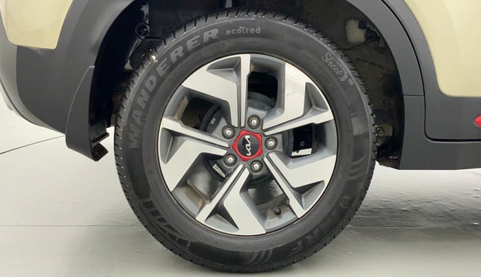 2021 KIA SONET GTX PLUS 1.5D  AT, Diesel, Automatic, 39,565 km, Right Rear Wheel