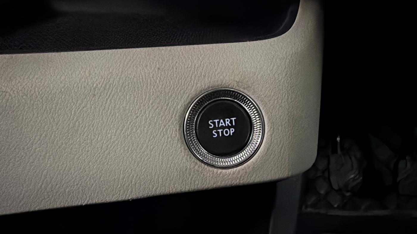 2021 Nissan MAGNITE XV MT, Petrol, Manual, 74,141 km, Keyless Start/ Stop Button