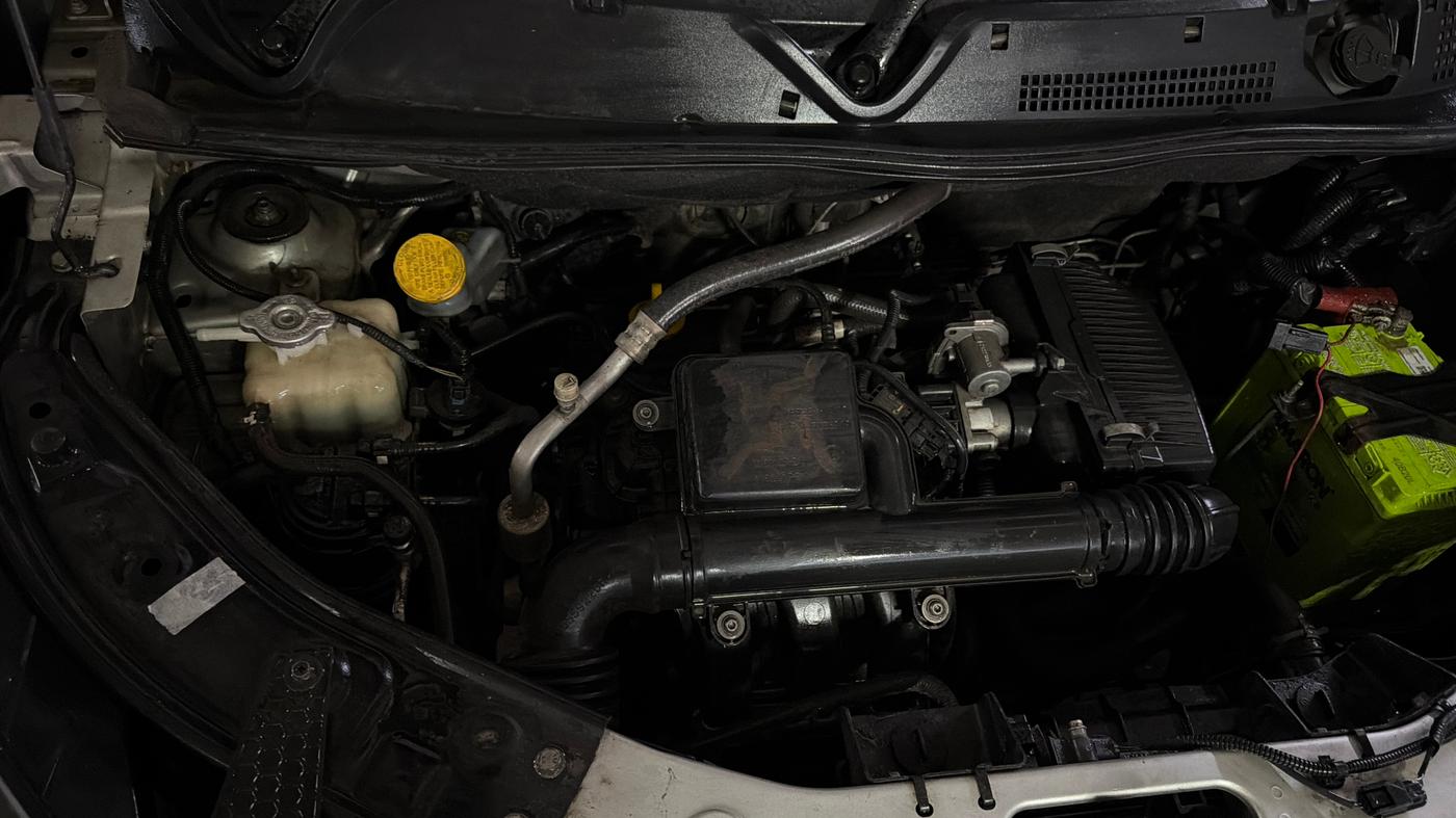 2021 Nissan MAGNITE XV MT, Petrol, Manual, 74,141 km, Engine View - Right