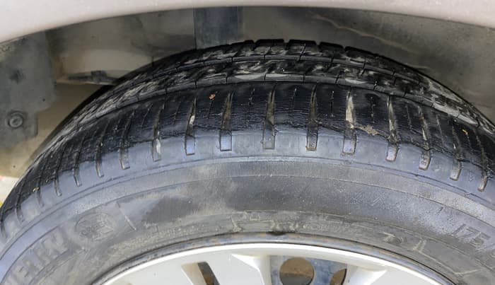 2014 Honda City 1.5L I-VTEC SV, Petrol, Manual, 42,441 km, Right Rear Tyre Tread