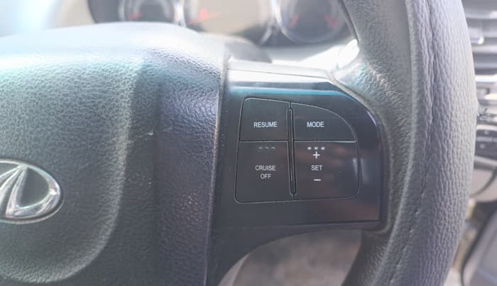 2016 Mahindra NUVOSPORT N8, Diesel, Manual, 1,00,561 km, Adaptive Cruise Control