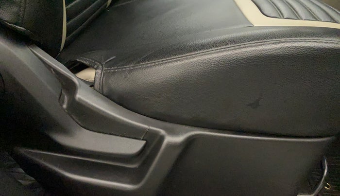 2020 Maruti New Wagon-R LXI CNG 1.0, CNG, Manual, 57,213 km, Driver Side Adjustment Panel