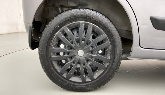 2018 Maruti Wagon R 1.0 VXI, Petrol, Manual, 63,403 km, Right Rear Wheel