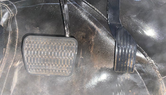 2022 Tata PUNCH CREATIVE  AMT, Petrol, Automatic, 30,128 km, Pedals