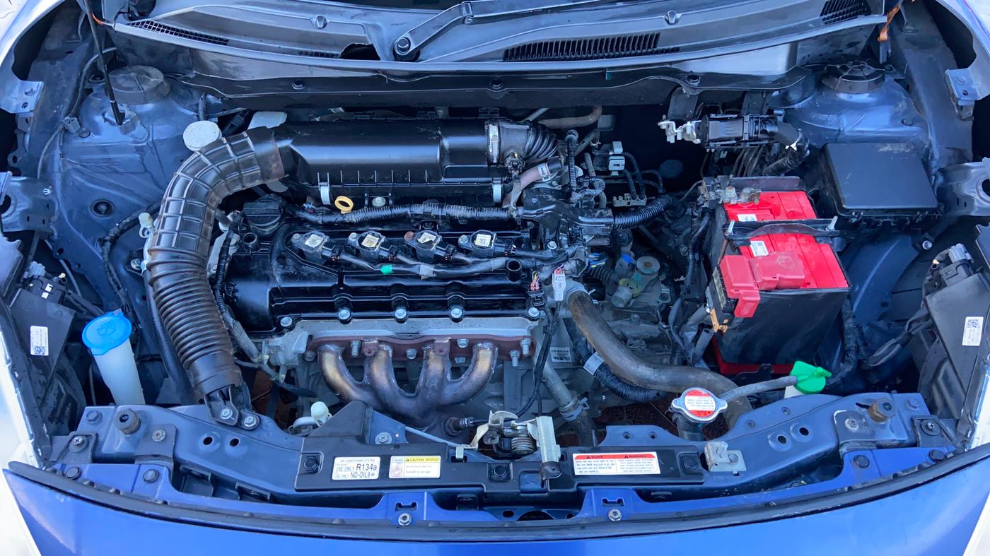 2017 Maruti Dzire VXI, Petrol, Manual, 16,041 km, Engine View