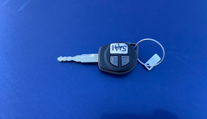 2017 Maruti Dzire VXI, Petrol, Manual, 16,041 km, Key Close Up