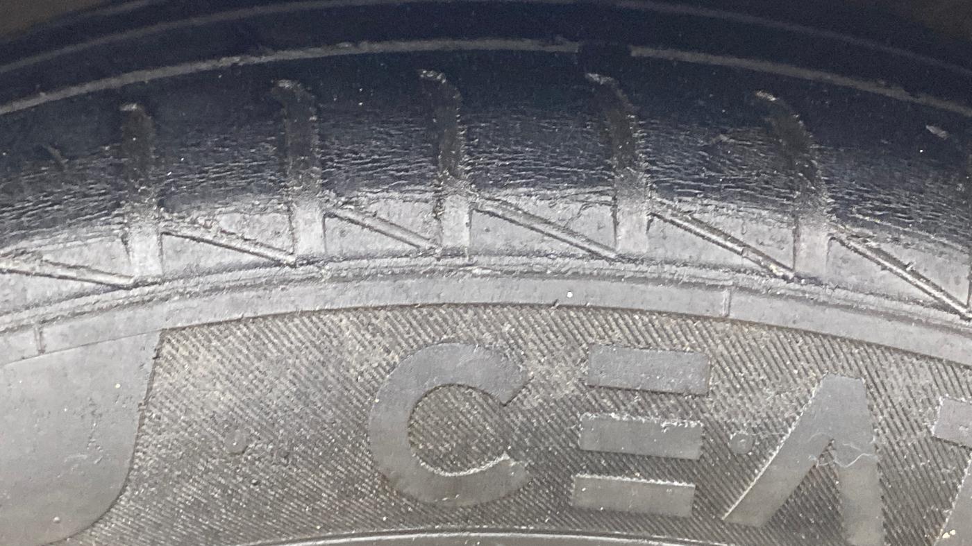 2015 Maruti Celerio VXI, Petrol, Manual, 1,29,781 km, Right Front Tyre Tread