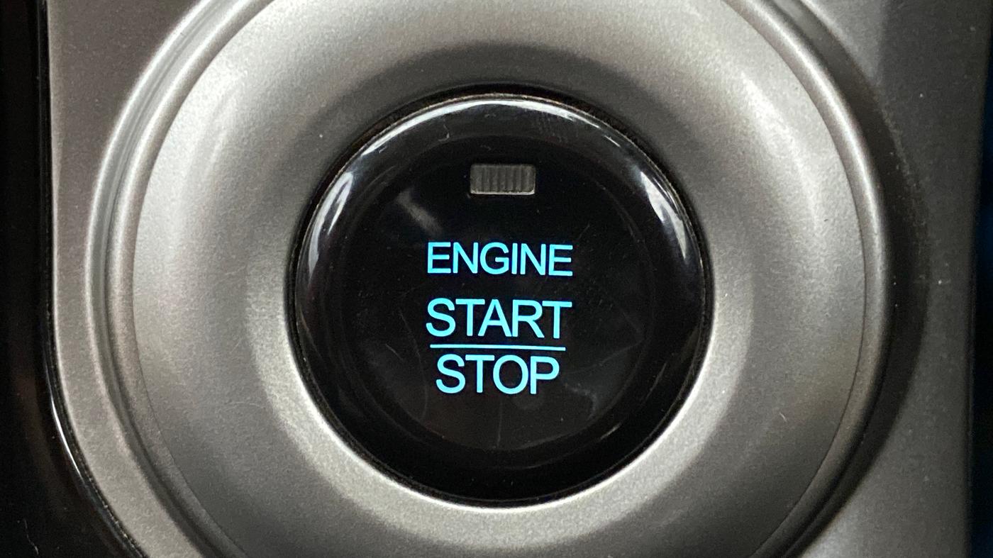 2019 Mahindra XUV500 W9, Diesel, Manual, 7,733 km, Keyless Start/ Stop Button