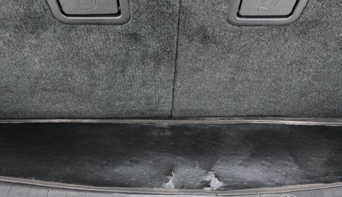 2019 Mahindra XUV500 W9, Diesel, Manual, 7,733 km, Boot Inside