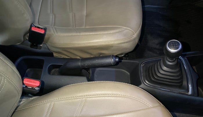 2019 Honda Amaze 1.2L I-VTEC S, Petrol, Manual, 45,848 km, Gear Lever