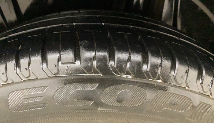 2021 Maruti XL6 ALPHA AT, Petrol, Automatic, 35,322 km, Left Rear Tyre Tread