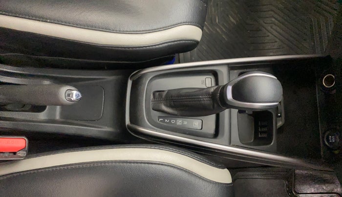 2021 Maruti XL6 ALPHA AT, Petrol, Automatic, 35,322 km, Gear Lever