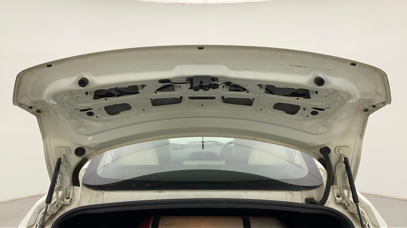 2018 Tata TIGOR XTA PETROL, CNG, Automatic, 83,506 km, Boot Door Open