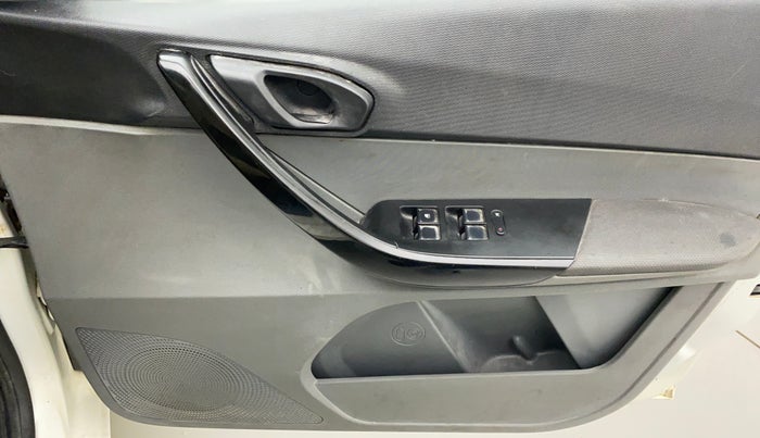 2018 Tata TIGOR XTA PETROL, CNG, Automatic, 83,506 km, Driver Side Door Panels Control