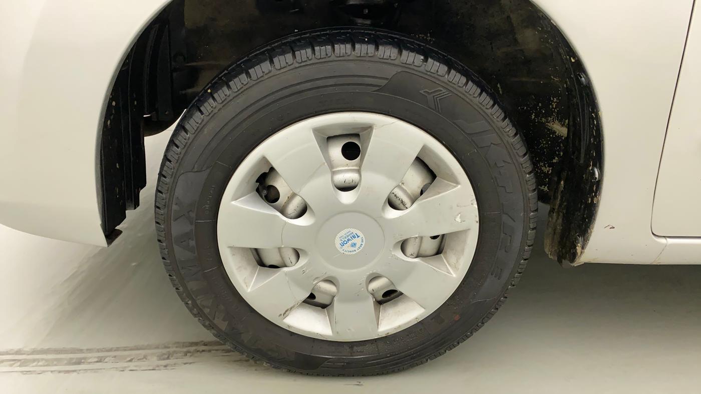 2014 Maruti Wagon R 1.0 LXI, Petrol, Manual, 49,680 km, Left Front Wheel