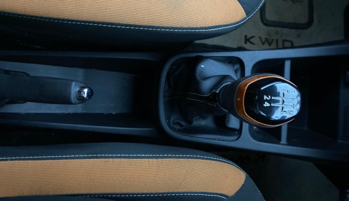 2021 Renault Kwid CLIMBER 1.0 (O), Petrol, Manual, 25,909 km, Gear Lever