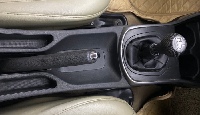 2014 Honda City 1.5L I-DTEC SV, Diesel, Manual, 1,13,792 km, Gear Lever