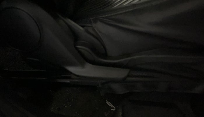 2018 Maruti Swift VXI AMT, Petrol, Automatic, 41,586 km, Driver Side Adjustment Panel