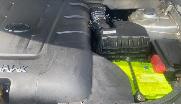 2018 Mahindra XUV500 W9 AT, Diesel, Automatic, 75,785 km, Engine View - Left