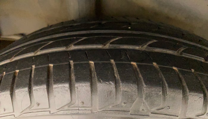 2017 Honda City 1.5L I-VTE V CVT, Petrol, Automatic, 28,132 km, Right Rear Tyre Tread