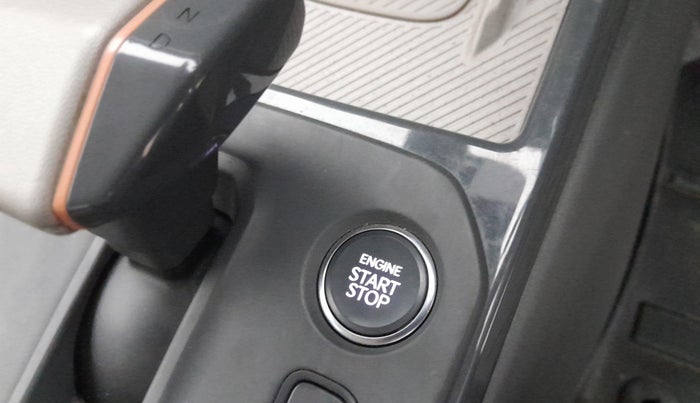 2025 KIA SYROS HTX Plus (O) 1.5 Diesel 6AT, Diesel, Automatic, 8,930 km, Keyless Start/ Stop Button