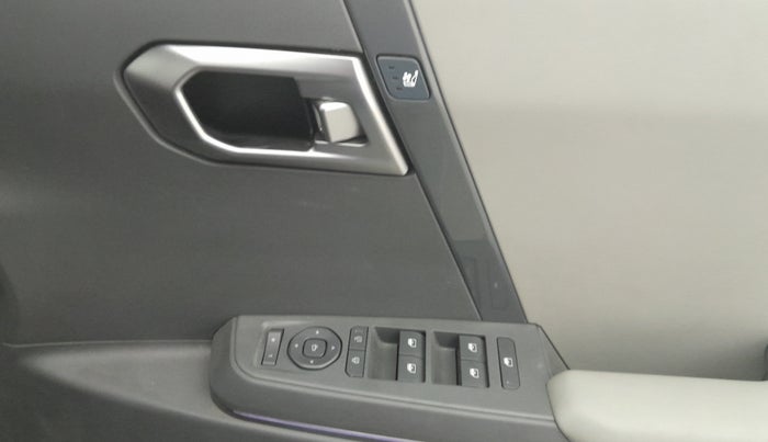 2025 KIA SYROS HTX Plus (O) 1.5 Diesel 6AT, Diesel, Automatic, 8,930 km, Driver Side Door Panels Control