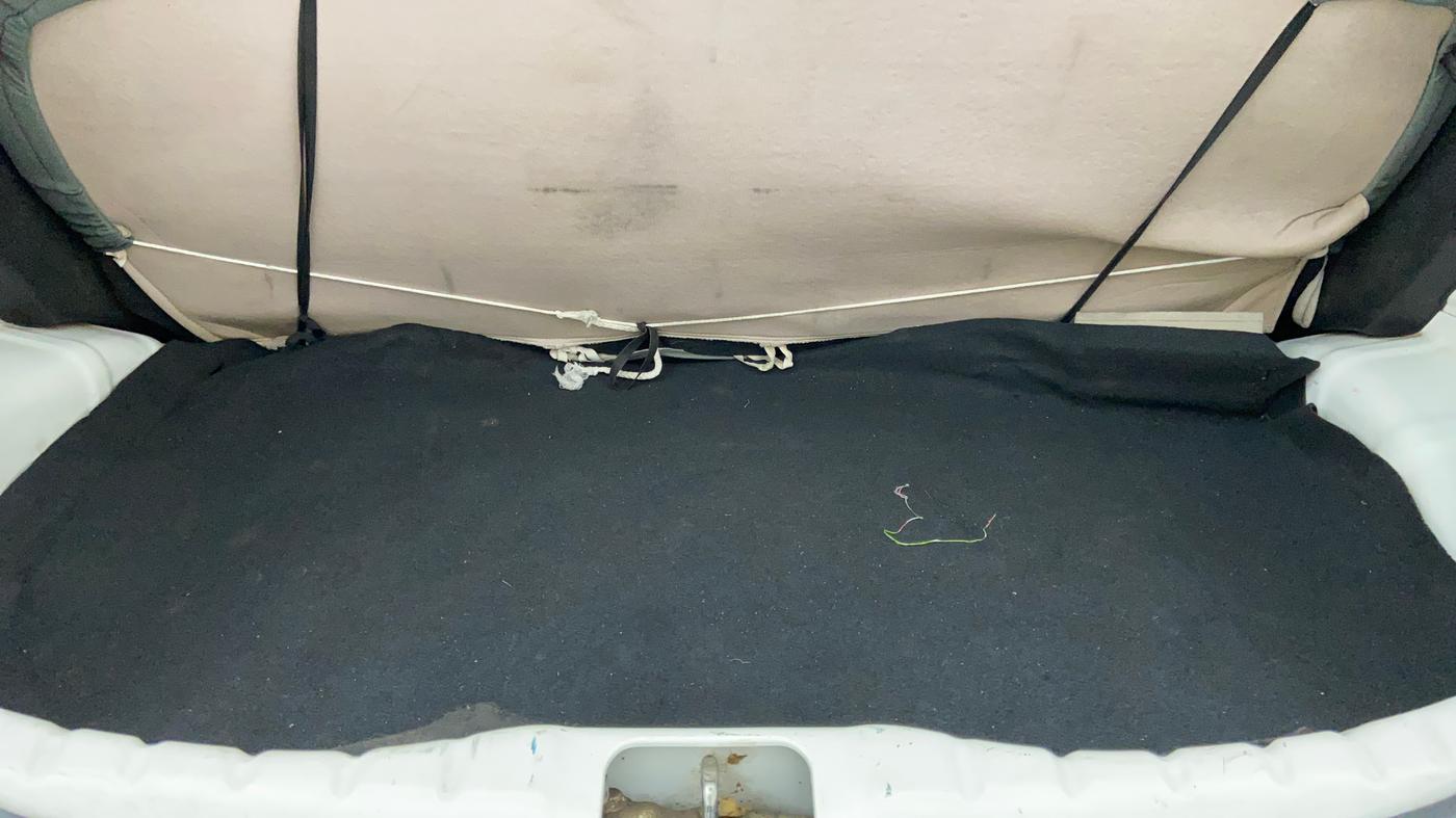 2013 Hyundai Eon ERA +, Petrol, Manual, 67,729 km, Boot Inside