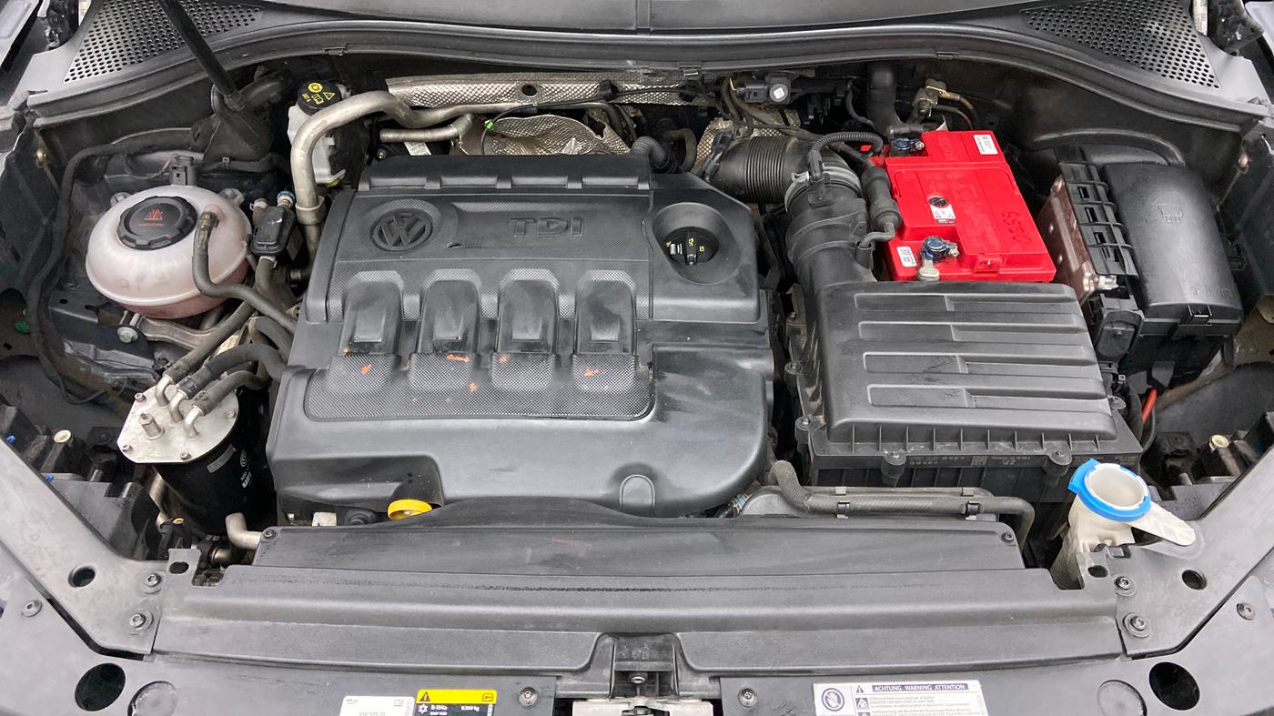 2018 Volkswagen TIGUAN HIGHLINE A/T, Diesel, Automatic, 92,569 km, Open Bonet
