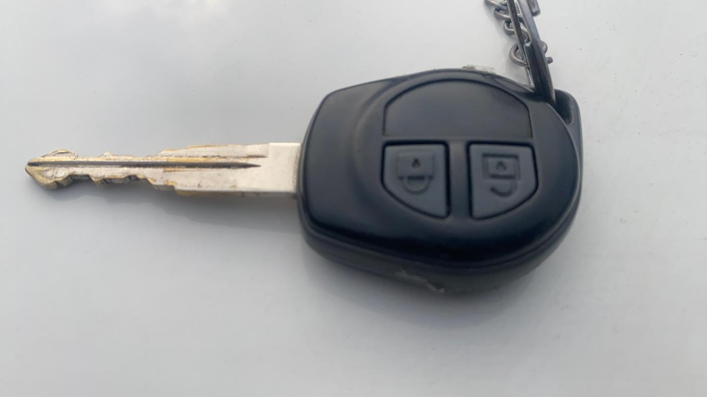2018 Maruti Wagon R 1.0 VXI, Petrol, Manual, 97,429 km, Key Close Up