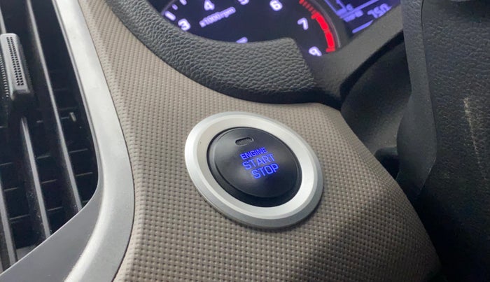 2017 Hyundai Creta SX PLUS 1.6 PETROL, Petrol, Manual, 19,536 km, Keyless Start/ Stop Button