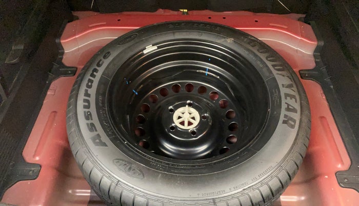 2017 Hyundai Creta SX PLUS 1.6 PETROL, Petrol, Manual, 19,536 km, Spare Tyre