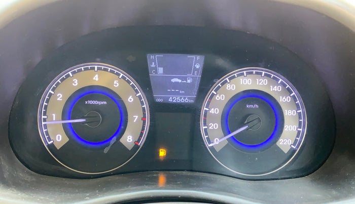 2013 Hyundai Verna FLUIDIC 1.6 VTVT SX, Petrol, Manual, 42,504 km, Odometer Image