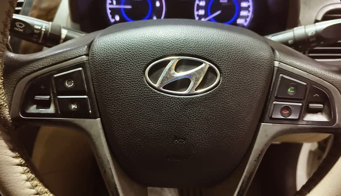 2015 Hyundai Verna FLUIDIC 1.6 CRDI S(O) 4S, Diesel, Manual, 92,597 km, Adaptive Cruise Control