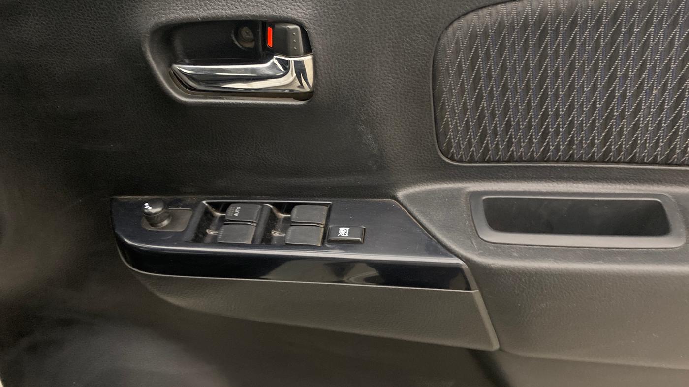 2016 Maruti Wagon R Stingray VXI AMT(O), Petrol, Automatic, 56,343 km, Driver Side Door Panels Control
