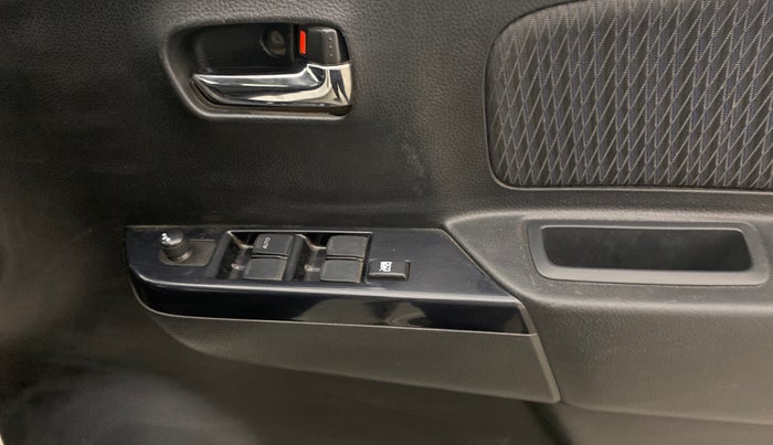 2016 Maruti Wagon R Stingray VXI AMT(O), Petrol, Automatic, 56,085 km, Driver Side Door Panels Control