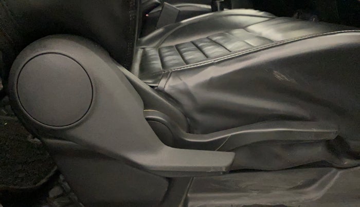 2021 Maruti XL6 ZETA MT, Petrol, Manual, 66,333 km, Driver Side Adjustment Panel