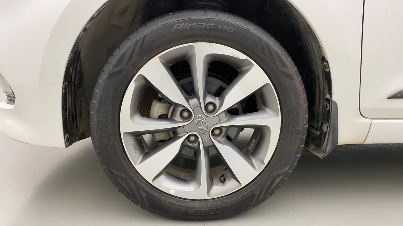 2016 Hyundai Elite i20 ASTA 1.2 (O), Petrol, Manual, 17,000 km, Left Front Wheel