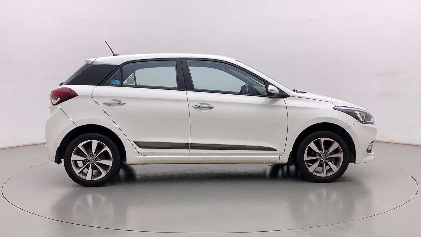 2016 Hyundai Elite i20 ASTA 1.2 (O), Petrol, Manual, 17,000 km, Right Side View