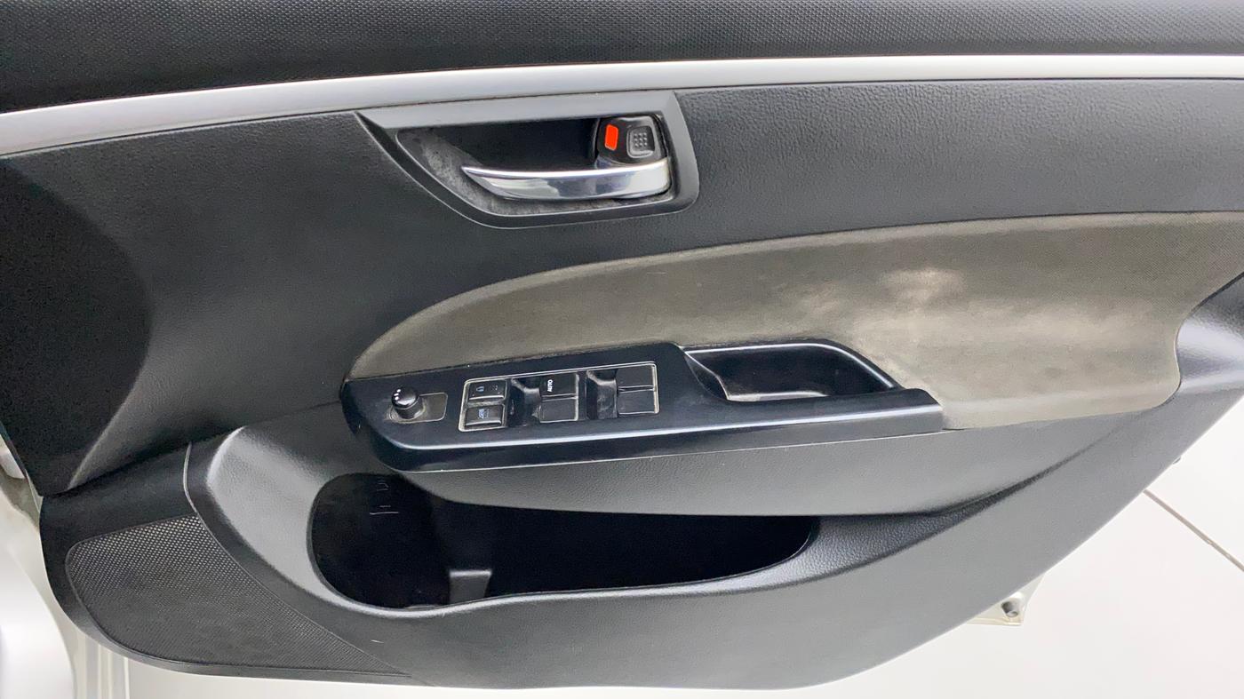 2014 Maruti Swift VXI, Petrol, Manual, 53,224 km, Driver Side Door Panels Control