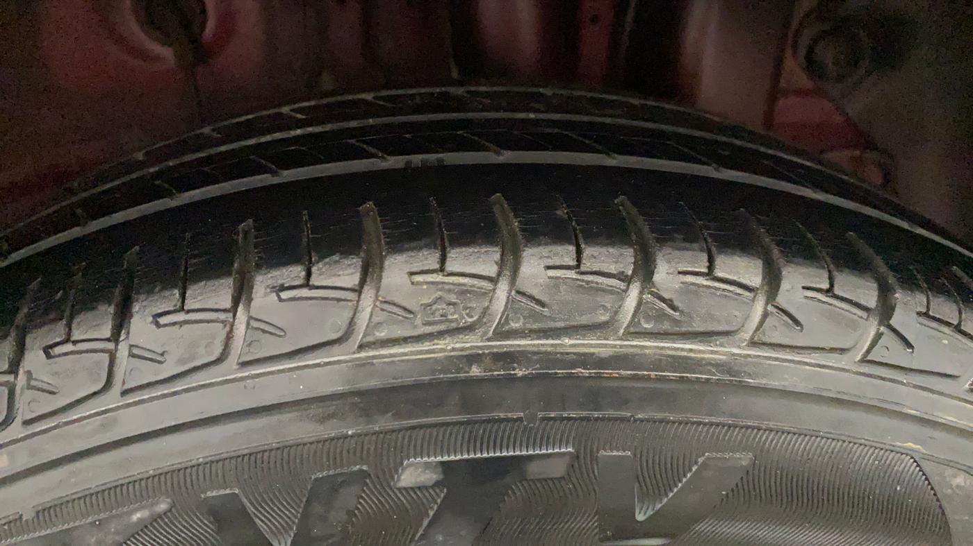 2019 Hyundai Elite i20 SPORTZ PLUS 1.2, Petrol, Manual, 31,783 km, Left Rear Tyre Tread
