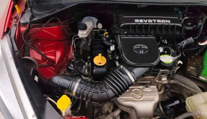 2016 Tata Tiago XT PETROL, Petrol, Manual, 63,274 km, Engine View - Right