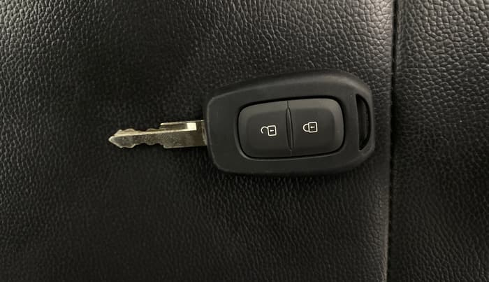 2019 Renault Kwid RXT 1.0 (O), Petrol, Manual, 48,707 km, Key Close Up