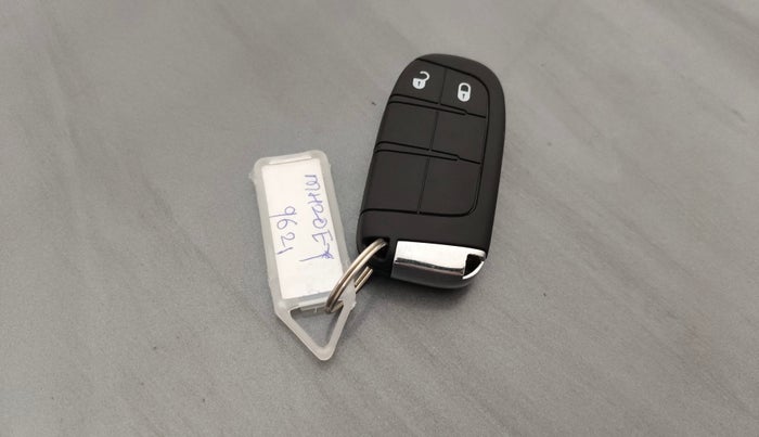 2019 Jeep Compass LIMITED PLUS DIESEL, Diesel, Manual, 88,507 km, Key Close Up