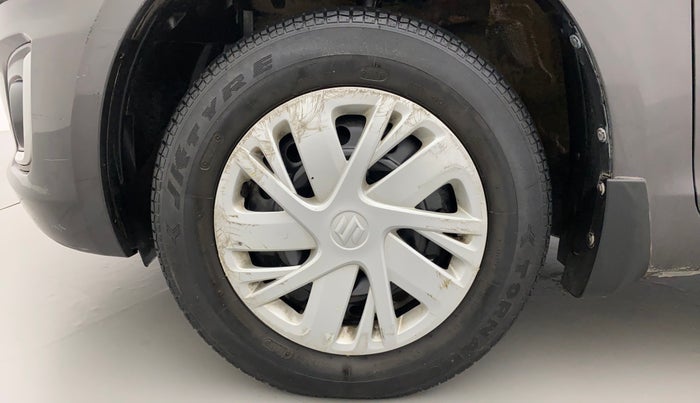 2016 Maruti Swift VXI, Petrol, Manual, 38,057 km, Left Front Wheel