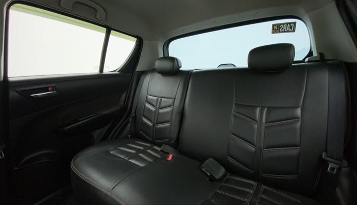2016 Maruti Swift VXI, Petrol, Manual, 38,057 km, Right Side Rear Door Cabin