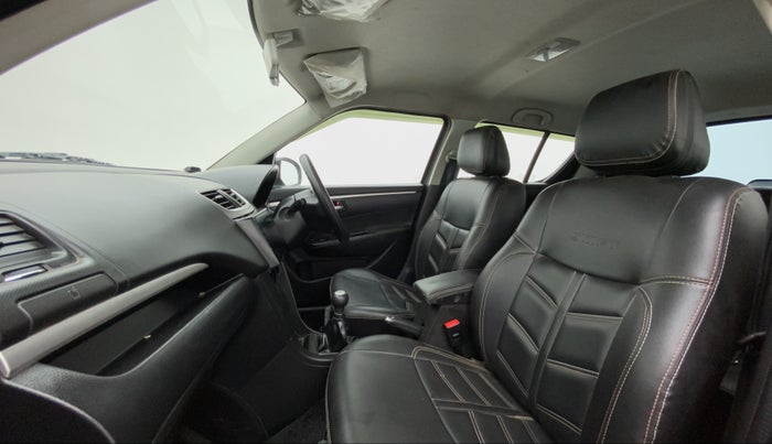 2016 Maruti Swift VXI, Petrol, Manual, 38,057 km, Right Side Front Door Cabin