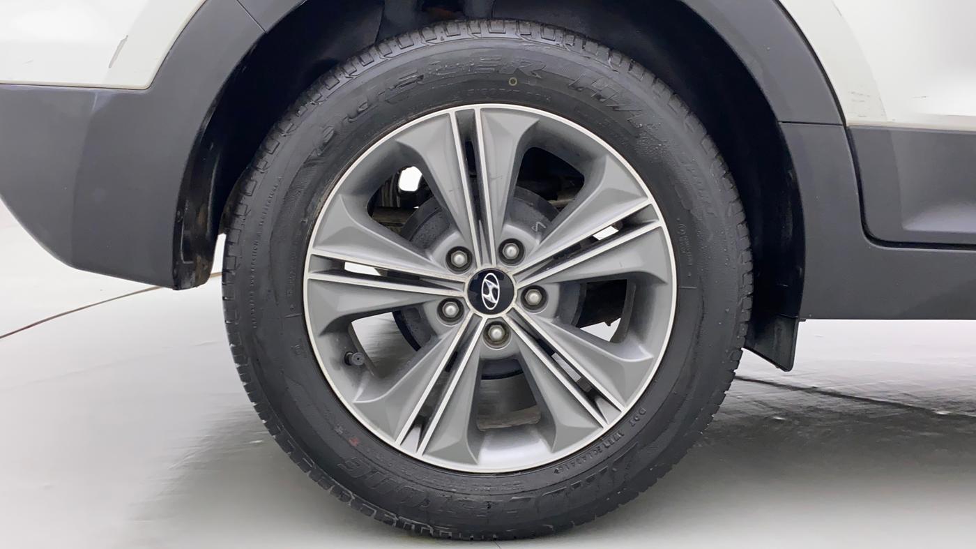 2016 Hyundai Creta SX PLUS AT 1.6 PETROL, Petrol, Automatic, 31,500 km, Right Rear Wheel