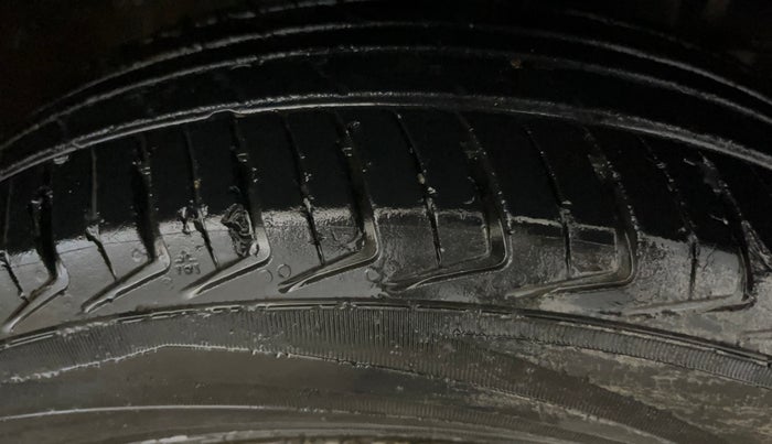 2021 Maruti New Wagon-R LXI CNG (O) 1.0, CNG, Manual, 53,757 km, Right Front Tyre Tread