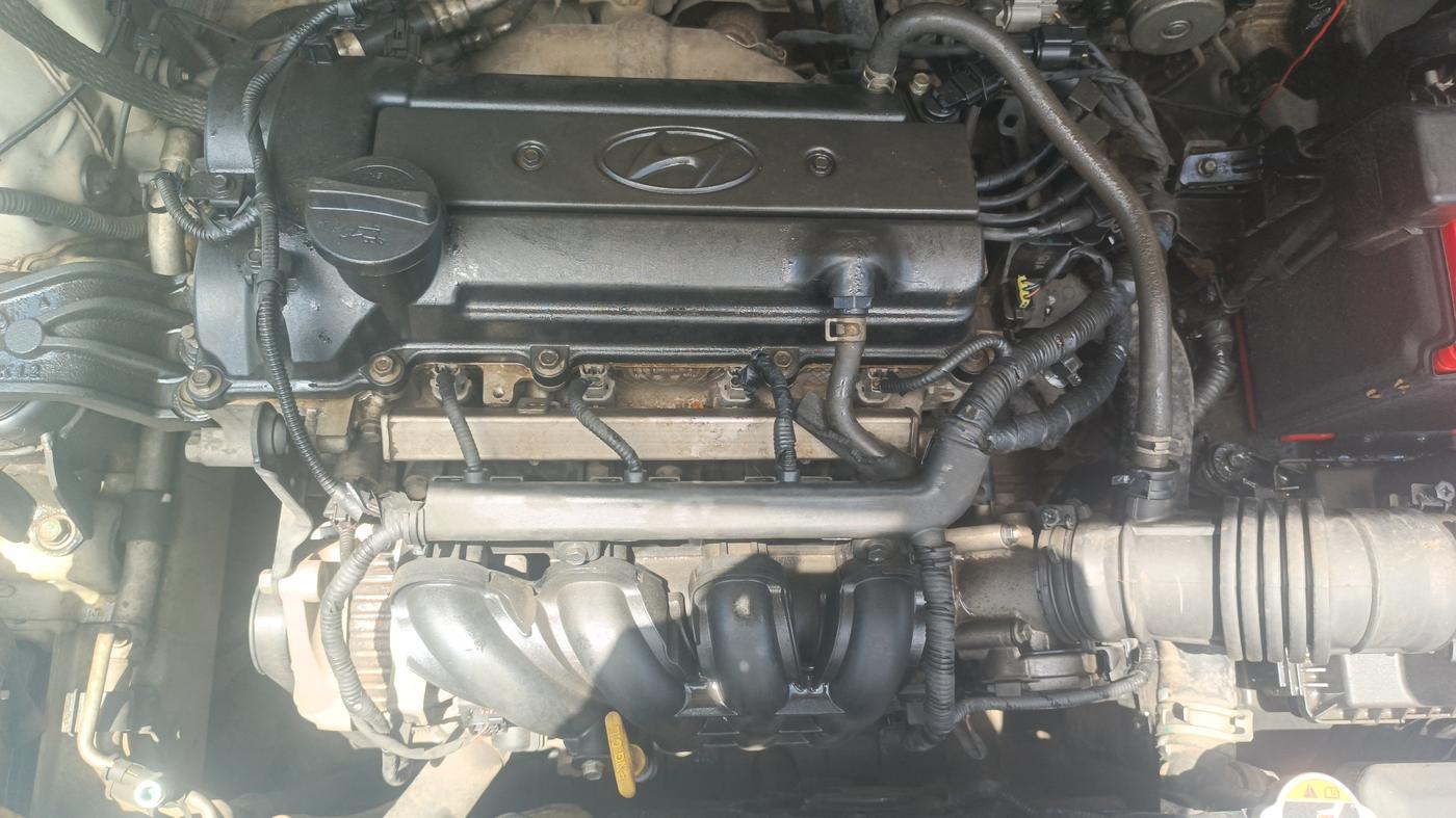 2015 Hyundai Elite i20 ASTA 1.2, Petrol, Manual, 50,385 km, Engine View
